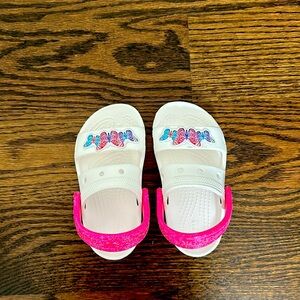 Croc sandals white with butterflies and pink strap 🦋